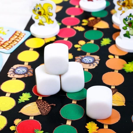Лас Играс Настольная игра  Веселые бельчата